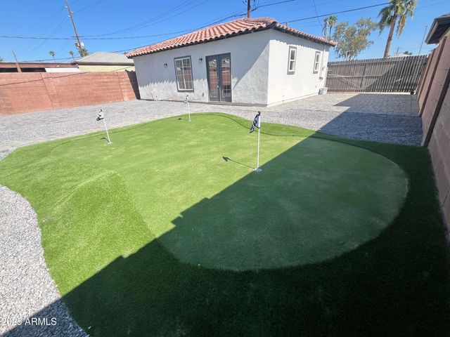 1514 W LYNWOOD Street, Phoenix, AZ 85007