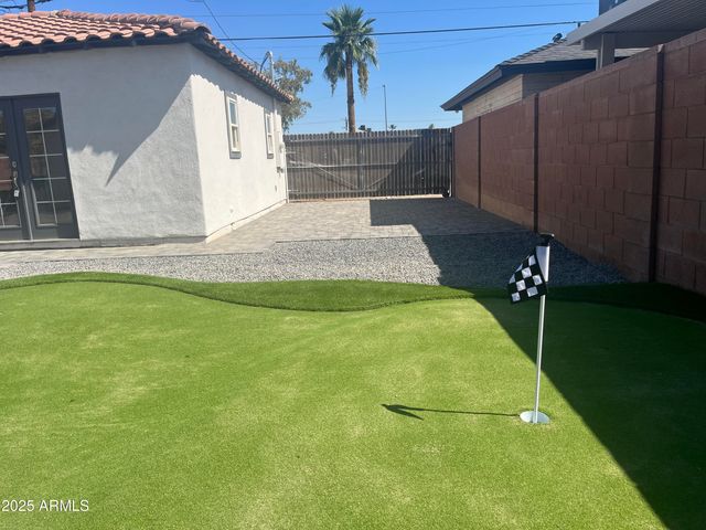 1514 W LYNWOOD Street, Phoenix, AZ 85007