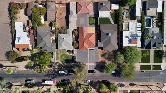 1514 W LYNWOOD Street, Phoenix, AZ 85007