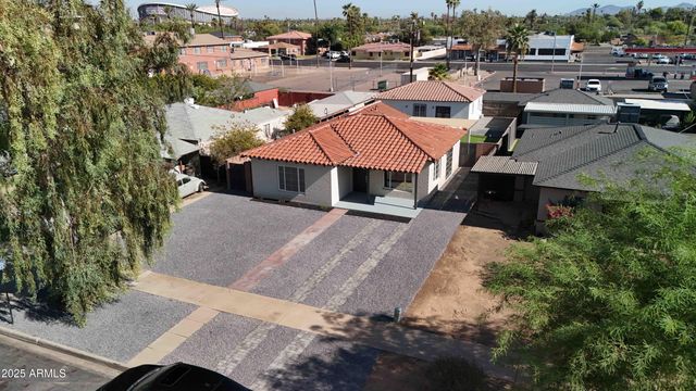 1514 W LYNWOOD Street, Phoenix, AZ 85007
