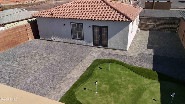 1514 W LYNWOOD Street, Phoenix, AZ 85007