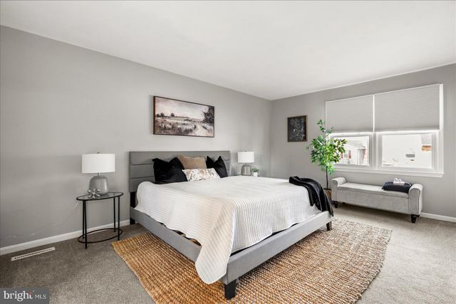 1111 MIRGA CIR, Baltimore, MD 21207