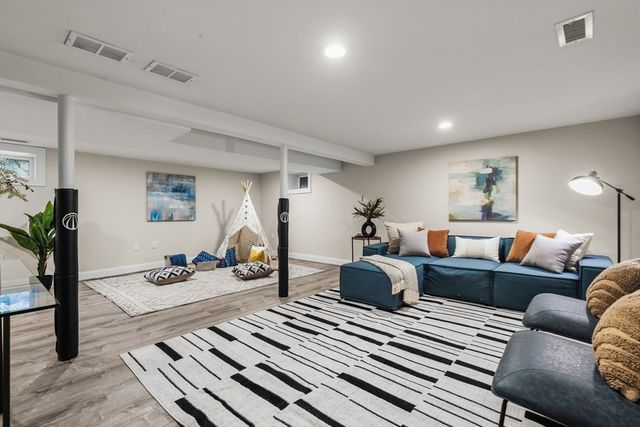 143 Wright St, Arlington, MA 02474