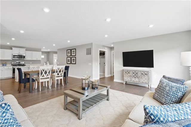 107 Kini LN, Suffolk, VA 23432