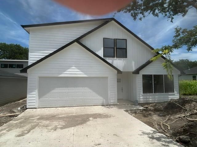 106 E Miller Street, Whitewright, TX 75491
