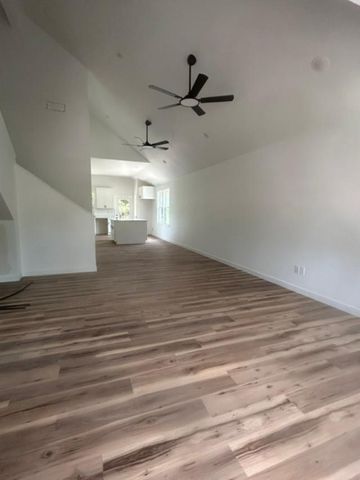 106 E Miller Street, Whitewright, TX 75491