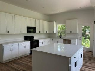 106 E Miller Street, Whitewright, TX 75491