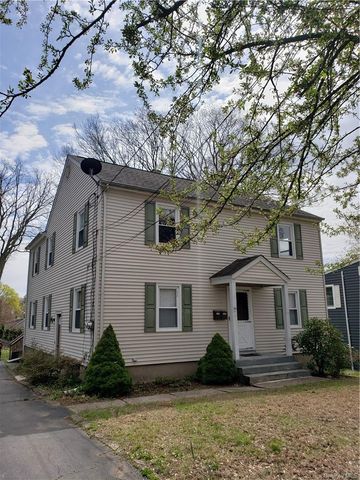 30 W George Avenue, Pearl River, NY 10965