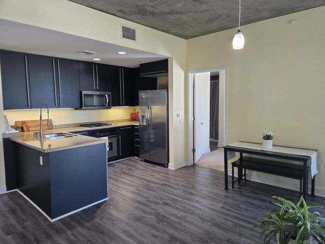 801 Ash St 203, San Diego, CA 92101