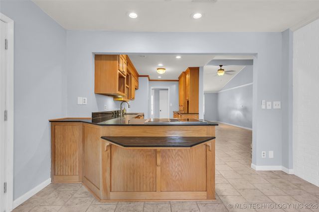 1919 10th Avenue NW, Ardmore, OK 73401