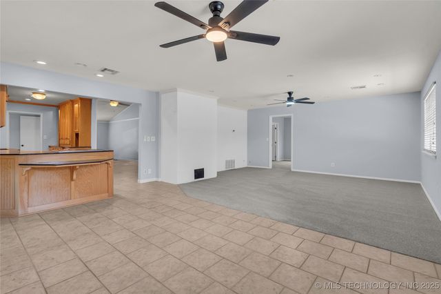 1919 10th Avenue NW, Ardmore, OK 73401