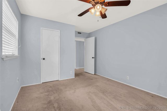 1919 10th Avenue NW, Ardmore, OK 73401