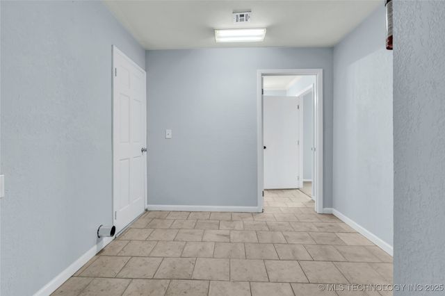 1919 10th Avenue NW, Ardmore, OK 73401