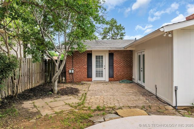 1919 10th Avenue NW, Ardmore, OK 73401