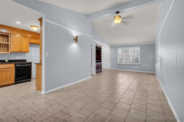 1919 10th Avenue NW, Ardmore, OK 73401