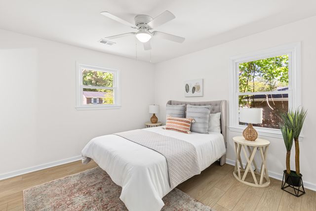 127 Miley Avenue, Summerville, SC 29485
