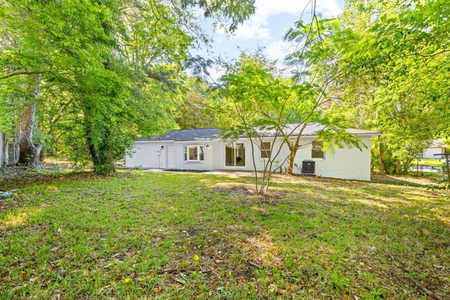 127 Miley Avenue, Summerville, SC 29485