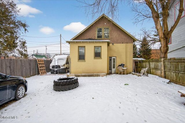 3418 Albany Street, Niskayuna, NY 12304