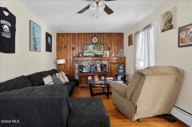 3418 Albany Street, Niskayuna, NY 12304