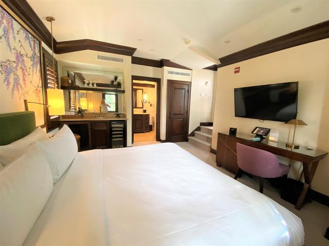 301 Australian Avenue 306, Palm Beach, FL 33480