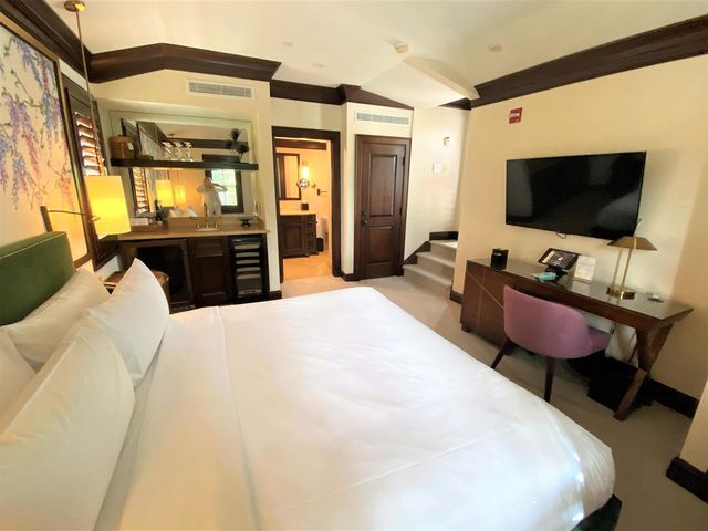 301 Australian Avenue 306, Palm Beach, FL 33480