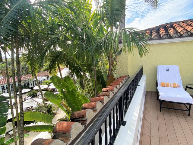 301 Australian Avenue 306, Palm Beach, FL 33480