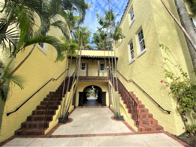 301 Australian Avenue 306, Palm Beach, FL 33480