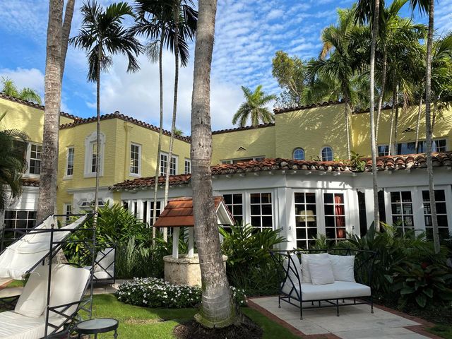 301 Australian Avenue 306, Palm Beach, FL 33480