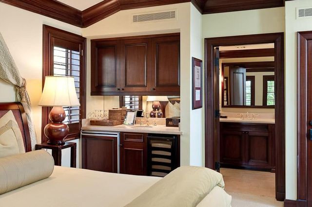 301 Australian Avenue 306, Palm Beach, FL 33480