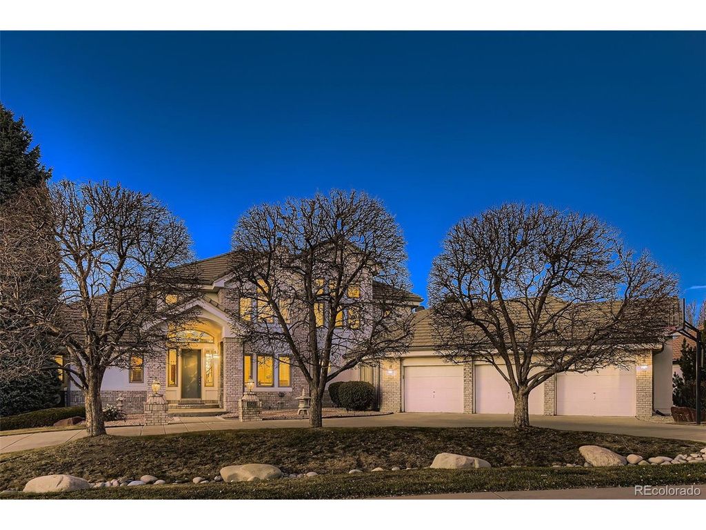 8561 Colonial Dr, Lone Tree, CO 80124