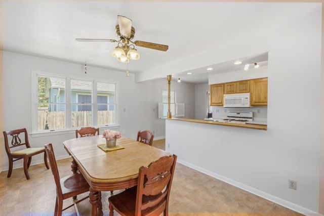 426 S 11th Street, Chesterton, IN 46304