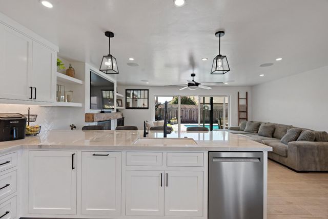 1231 Westward Drive, Hollister, CA 95023