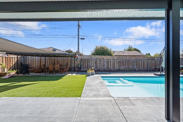 1231 Westward Drive, Hollister, CA 95023