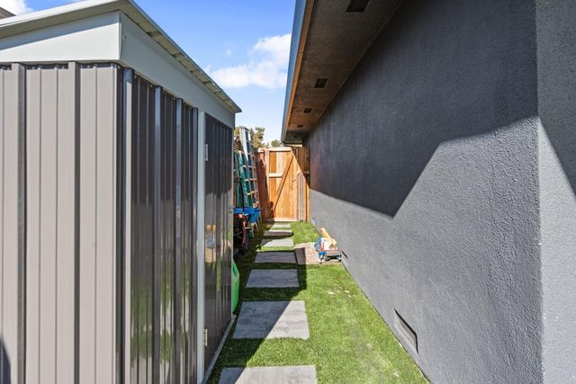 1231 Westward Drive, Hollister, CA 95023