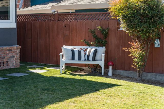 1231 Westward Drive, Hollister, CA 95023