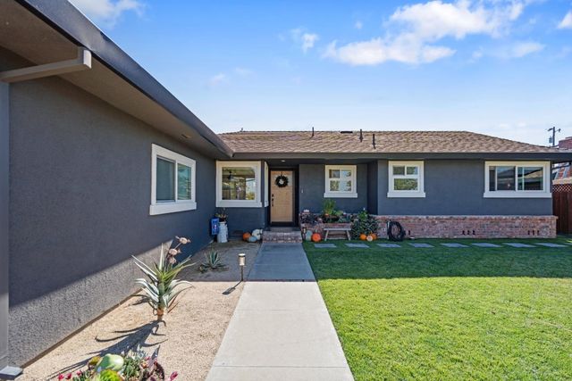 1231 Westward Drive, Hollister, CA 95023