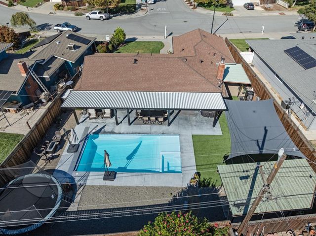 1231 Westward Drive, Hollister, CA 95023