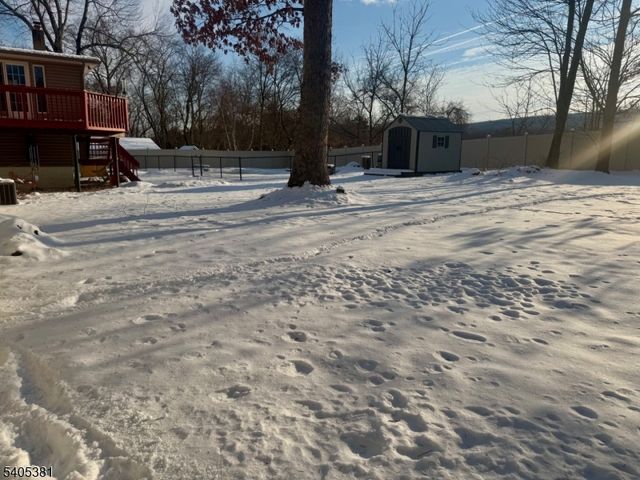 9 Windsor Dr, Jefferson Twp., NJ 07438