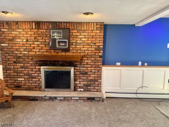 9 Windsor Dr, Jefferson Twp., NJ 07438