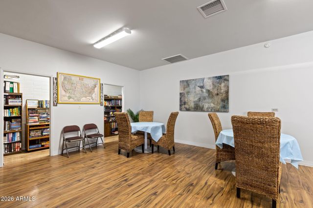 2434 E Main Street 110, Mesa, AZ 85213