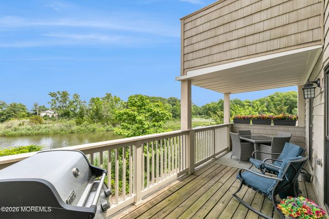 57 Bridgewaters Drive 23, Oceanport, NJ 07757