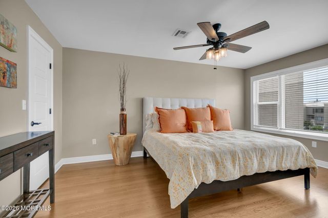 57 Bridgewaters Drive 23, Oceanport, NJ 07757