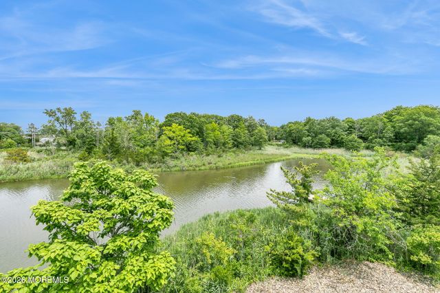 57 Bridgewaters Drive 23, Oceanport, NJ 07757