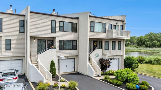 57 Bridgewaters Drive 23, Oceanport, NJ 07757
