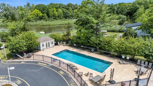 57 Bridgewaters Drive 23, Oceanport, NJ 07757