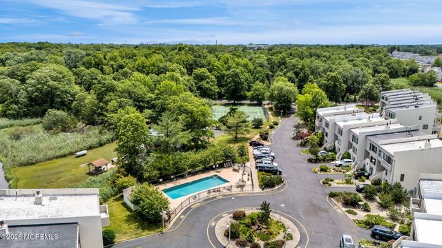 57 Bridgewaters Drive 23, Oceanport, NJ 07757