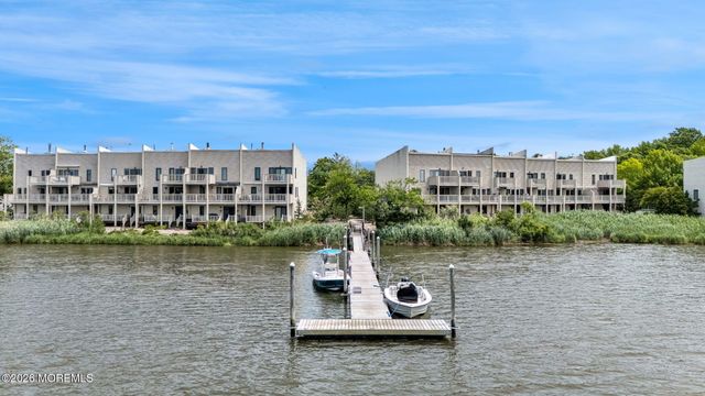 57 Bridgewaters Drive 23, Oceanport, NJ 07757