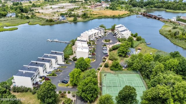 57 Bridgewaters Drive 23, Oceanport, NJ 07757