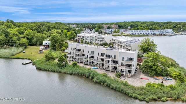 57 Bridgewaters Drive 23, Oceanport, NJ 07757