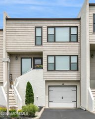 57 Bridgewaters Drive 23, Oceanport, NJ 07757